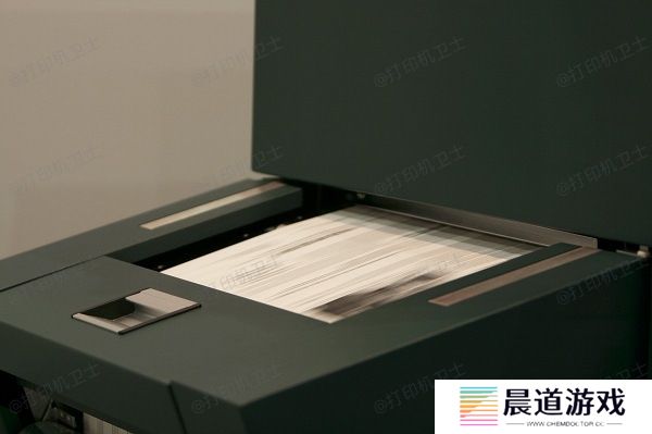 检查打印机内部部件
