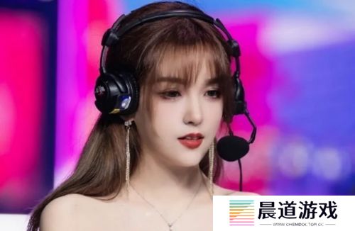 Rita回应相亲被拒，称都没相谈何拒绝，网友：直播间随机抽一个吧