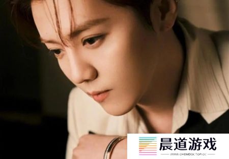 热搜第一，曝鹿晗关晓彤已分手，朋友圈晒出截图，难怪鹿晗状态不对