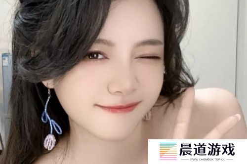 骆歆获电竞巴菲特称号，入股小米集团如今已大涨，网友：狠狠羡慕了