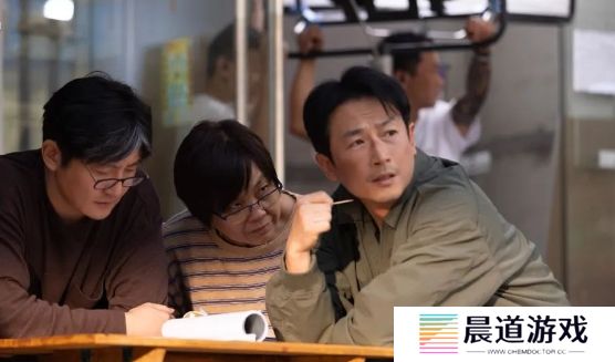 央视力挺新剧《黄雀》3月开播，全员实力派，郭京飞再度高智商破案