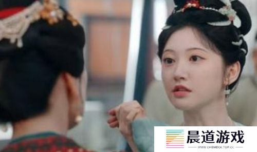 《似锦》开播热度惨淡，复制粘贴剧情无心意，网友：景甜也救不了