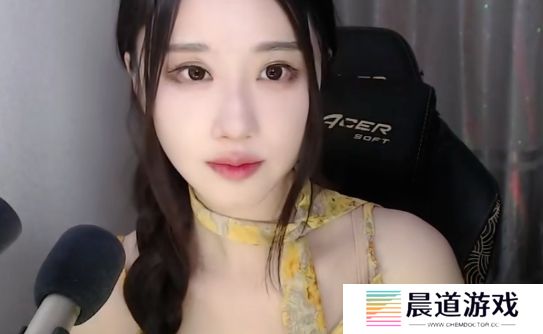轩子巨2兔停止照片收费，称自己动了别人“蛋糕”，被审核故意针对