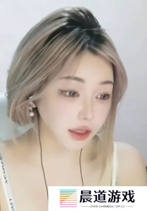 刘飞儿自曝有大哥私信自己，称要把聊天发给大哥老婆，网友：太损了
