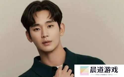 金秀贤与金赛纶过往照片曝光，曾发短信求助，称让其能救救她