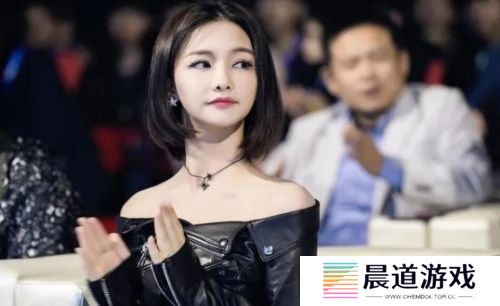 骆歆直播透露自己资产，直言和“Miss姐”差距太大，网友：难怪哭穷