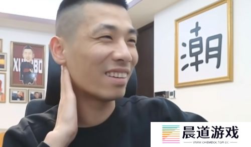 奔驰s400不送了！旭旭宝宝称送车平台不让，将换成数百台顶配手机